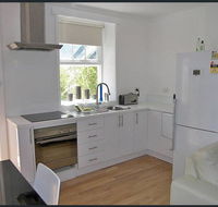 Hobart Colonial Apartment - New Castle Holiday
