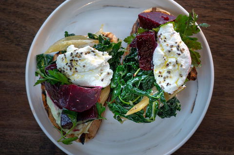 Peppers Silo - New Castle Holiday 40