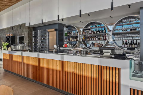 Peppers Silo - New Castle Holiday 29