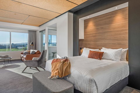 Peppers Silo - New Castle Holiday 33