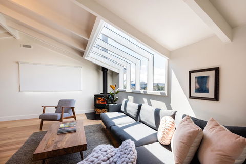 Litora Accommodation - New Castle Holiday 6