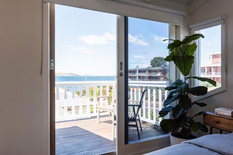 Litora Accommodation - New Castle Holiday 18