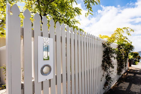 Litora Accommodation - New Castle Holiday 24