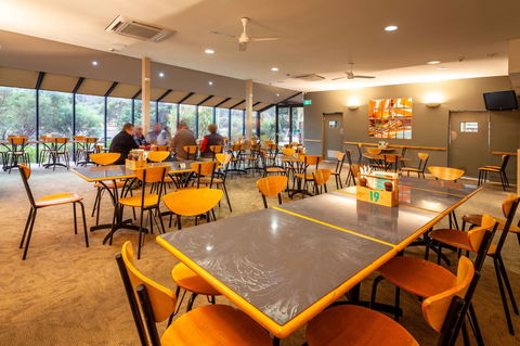 Mornington Inn - New Castle Holiday 15
