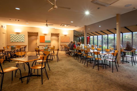 Mornington Inn - New Castle Holiday 16