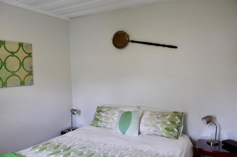 Omaroo House - Panoramic Water Views - New Castle Holiday 27
