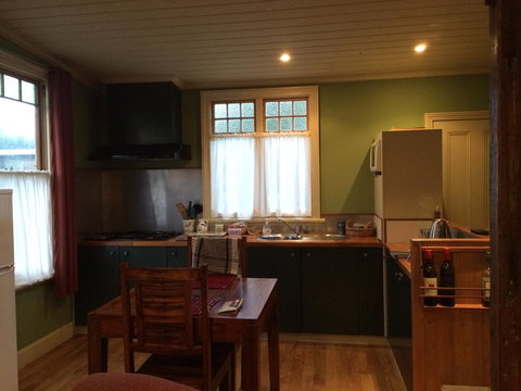 Tramway Cottage - New Castle Holiday 4