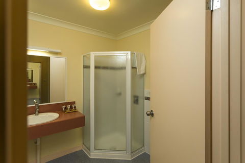 Panorama Hotel St Helens - New Castle Holiday 4
