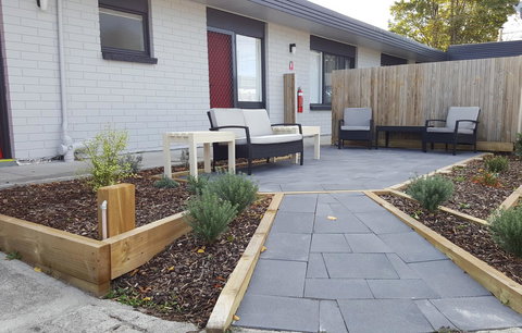 Anchor Wheel Motel - New Castle Holiday 5