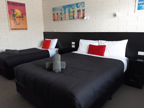 Anchor Wheel Motel - New Castle Holiday 8