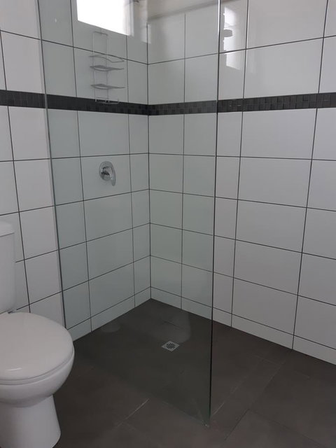 Anchor Wheel Motel - New Castle Holiday 10