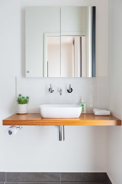 Blessington Beach Retreat - New Castle Holiday 15