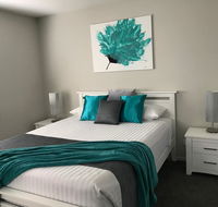Self Contained Beach View Apartment - New Castle Holiday