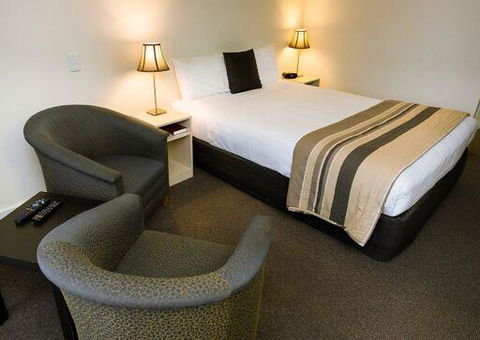 Shoreline Hotel - New Castle Holiday 38