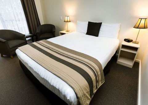 Shoreline Hotel - New Castle Holiday 40