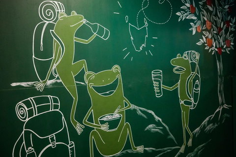 The Pickled Frog - New Castle Holiday 20