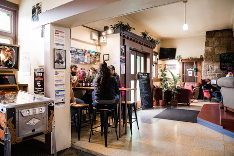 The Pickled Frog - New Castle Holiday 7