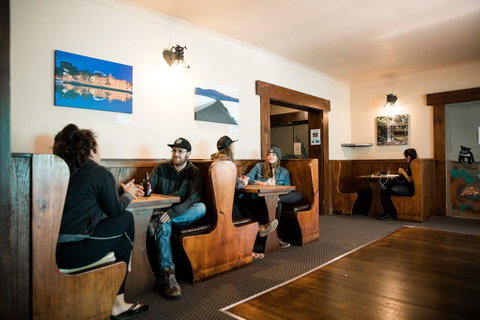 The Pickled Frog - New Castle Holiday 4