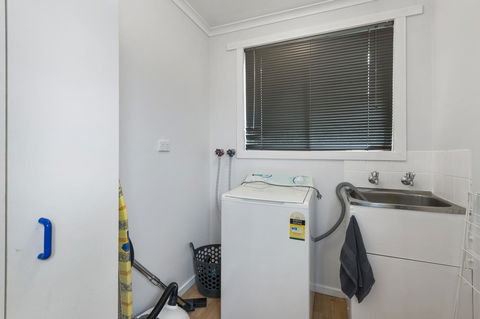 Elkie Villa - 2 Bedroom Unit - Burnie - New Castle Holiday 7