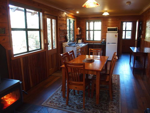 Cradle Highlander - New Castle Holiday 41