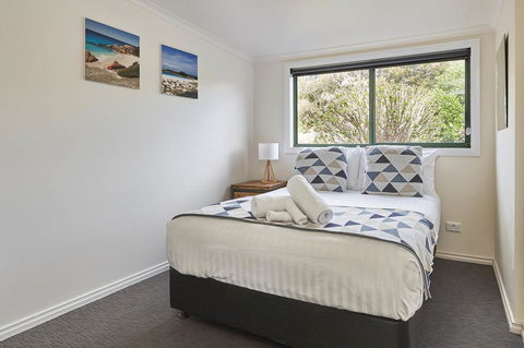 DOLPHIN LOOKOUT COTTAGE - Amazing Views Of The Bay Of Fires - New Castle Holiday 15