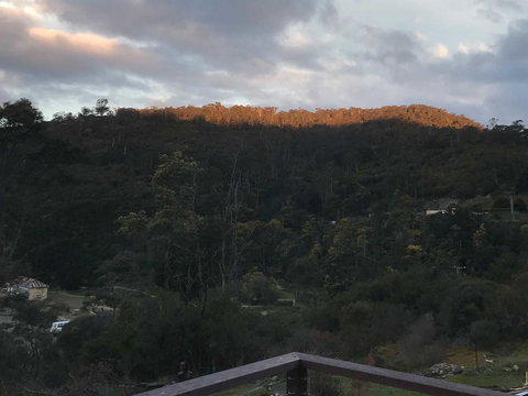 Derby Digs Cottage - New Castle Holiday 17