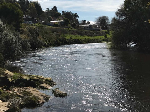Derby Digs Cottage - New Castle Holiday 16