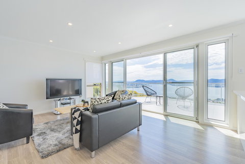 Nature & Relax House, Panoramic Sea View, Free Parking 37 - New Castle Holiday 27