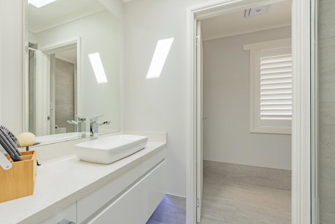 Nature & Relax House, Panoramic Sea View, Free Parking 37 - New Castle Holiday 17