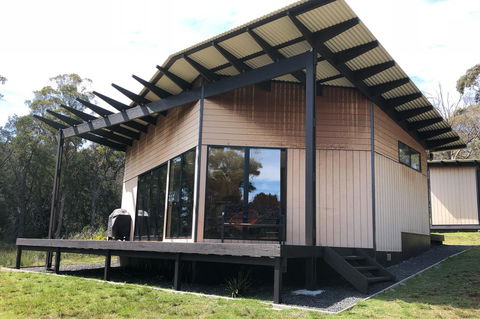 BAY OF FIRES ECO HUT Off Grid Experience At Binalong Bay - New Castle Holiday 0