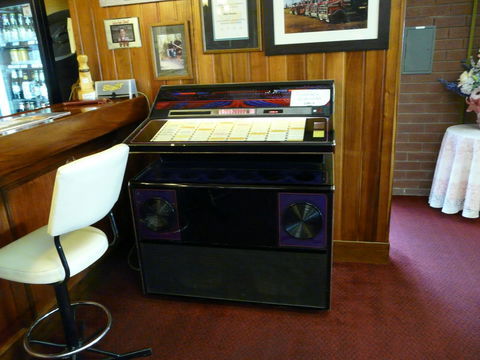 The Waterloo Hotel - New Castle Holiday 24