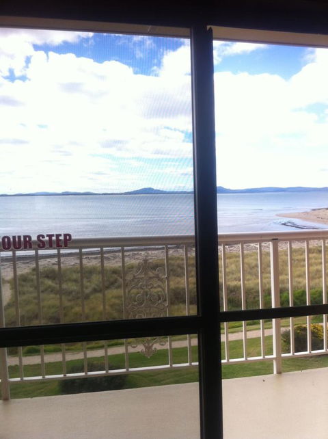 The Waterloo Hotel - New Castle Holiday 23