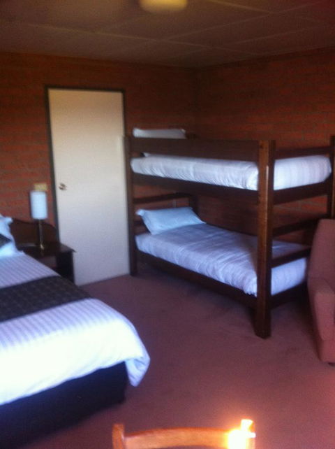 The Waterloo Hotel - New Castle Holiday 33