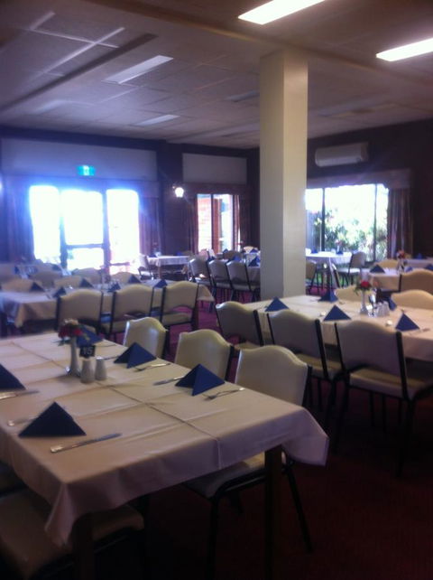 The Waterloo Hotel - New Castle Holiday 7