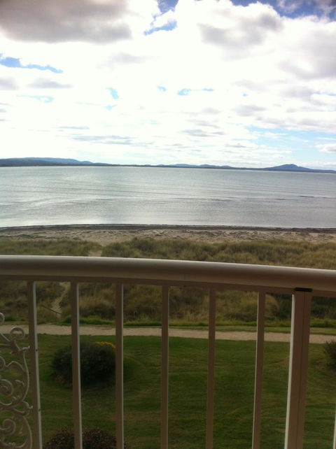 The Waterloo Hotel - New Castle Holiday 32