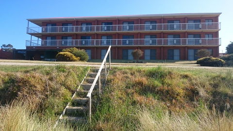 The Waterloo Hotel - New Castle Holiday 4