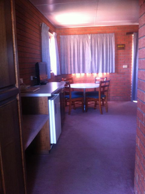 The Waterloo Hotel - New Castle Holiday 36