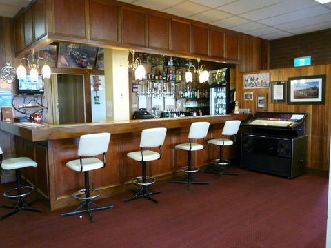 The Waterloo Hotel - New Castle Holiday 10