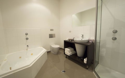 Ikon Hotel - New Castle Holiday 9