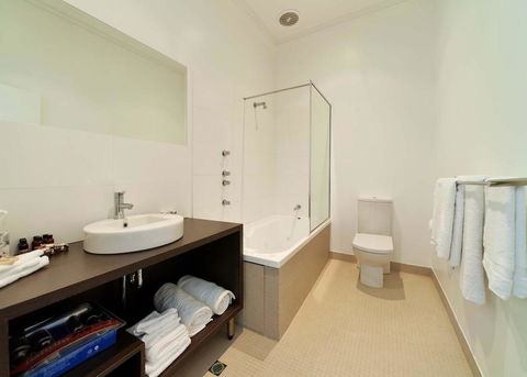 Ikon Hotel - New Castle Holiday 18