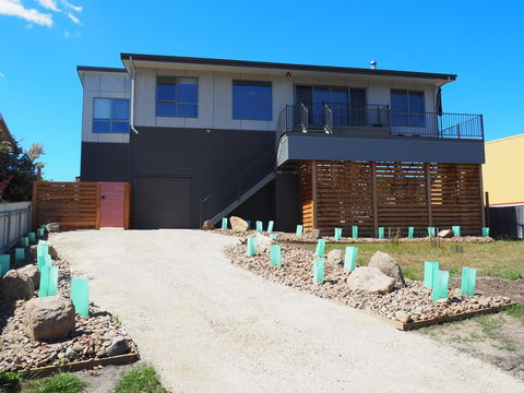 GRANITE BEACH HOUSE @ Bay Of Fires - New Castle Holiday 15