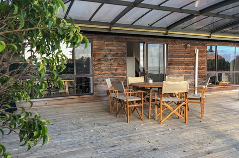 HIDDEN HAVEN Binalong Bay - New Castle Holiday 1