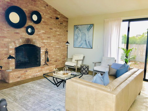 EMBRACING EVANDALE - Hosted By L'Abode Accommodation - New Castle Holiday 5