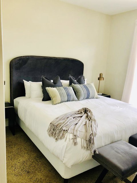 EMBRACING EVANDALE - Hosted By L'Abode Accommodation - New Castle Holiday 3