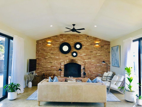 EMBRACING EVANDALE - Hosted By L'Abode Accommodation - New Castle Holiday 0