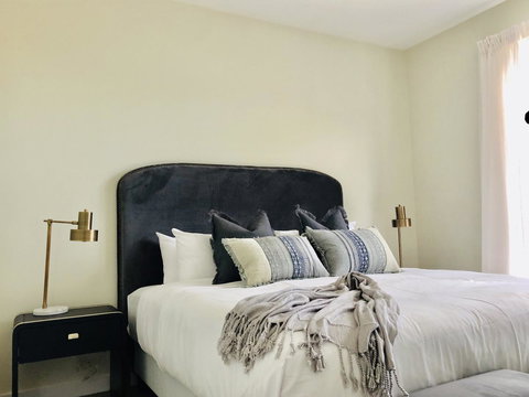 EMBRACING EVANDALE - Hosted By L'Abode Accommodation - New Castle Holiday 14