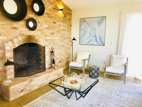 EMBRACING EVANDALE - Hosted By L'Abode Accommodation - New Castle Holiday 8