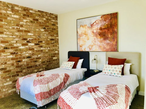 EMBRACING EVANDALE - Hosted By L'Abode Accommodation - New Castle Holiday 15