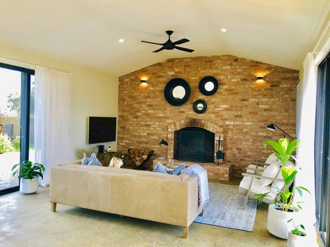 EMBRACING EVANDALE - Hosted By L'Abode Accommodation - New Castle Holiday 7