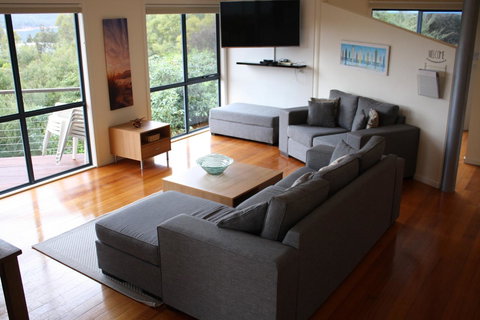 Haven On Bradley - New Castle Holiday 6